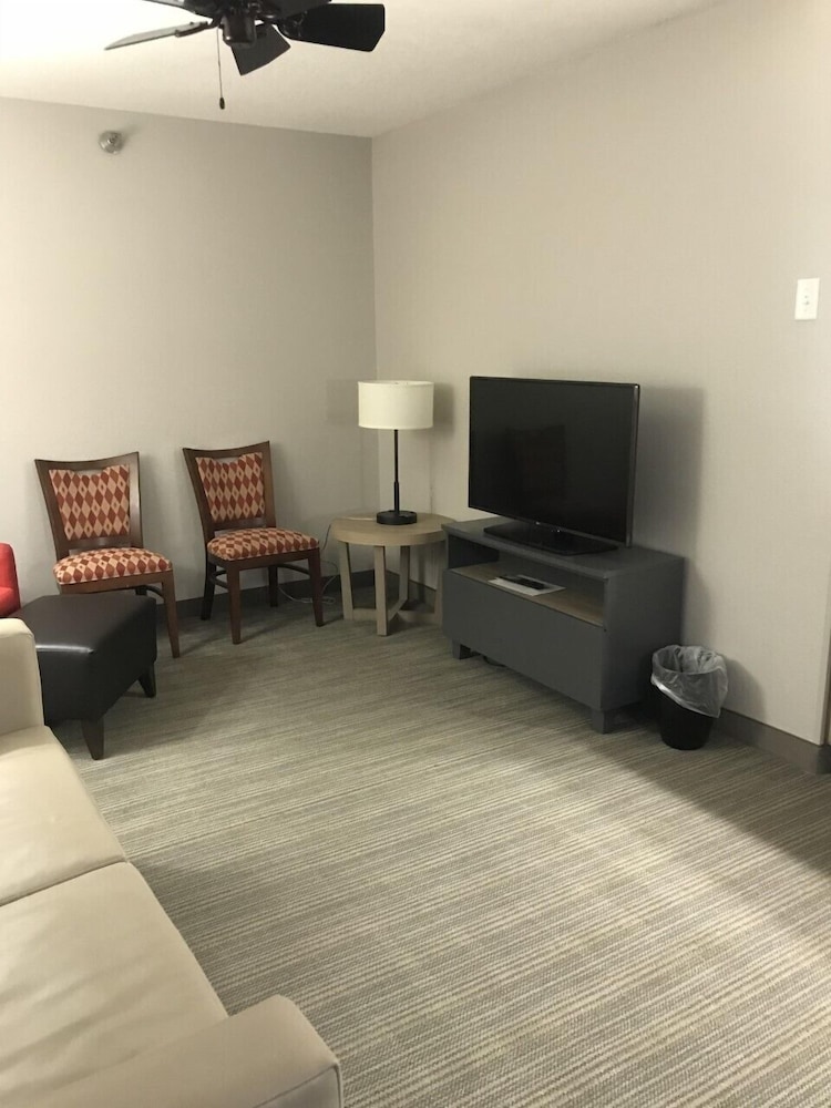 Country Inn & Suites by Radisson, Fargo, ND