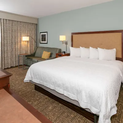 Hampton Inn & Suites Nashville-Green Hills Hoteles cerca de Historic Travellers Rest Plantation & Museum