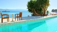 Porto Evia Boutique Hotel - プール