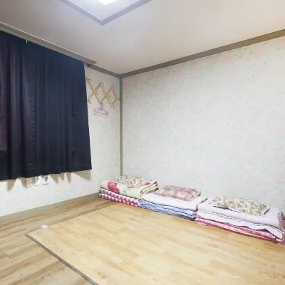 Gwangju Sangmu Green โรงแรมใกล้สถานีอุนชอน