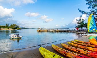 Jewel Paradise Cove Adult Beach Resort & Spa – All Inclusive