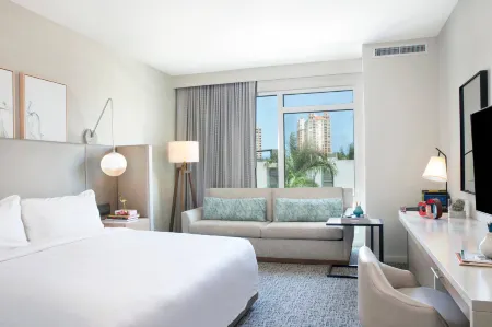 Art Ovation Hotel, Autograph Collection Отели в г. Саразота