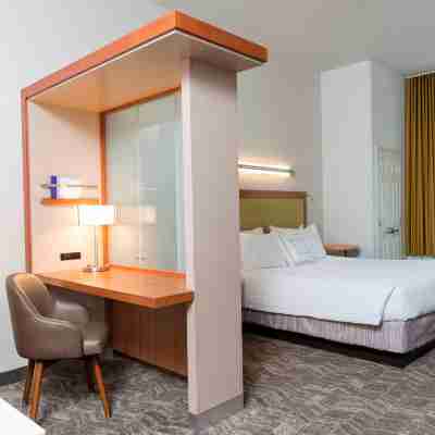 SpringHill Suites Detroit Auburn Hills Rooms