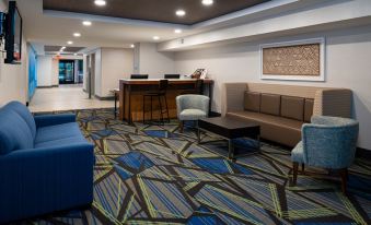 Holiday Inn Express Cincinnati West