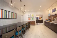 Holiday Inn Express MONTEREY-CANNERY ROW by IHG - breakfast