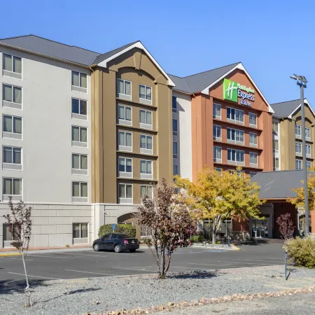 Holiday Inn Express & Suites ALBUQUERQUE MIDTOWN by IHG