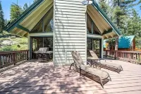 Spacious Cabin Sleeps up to 12 - Sky High #86