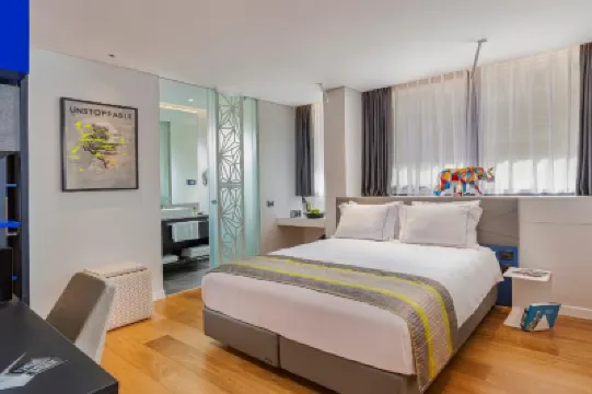 Ultra Tel Aviv Boutique Hotel โรงแรมใน