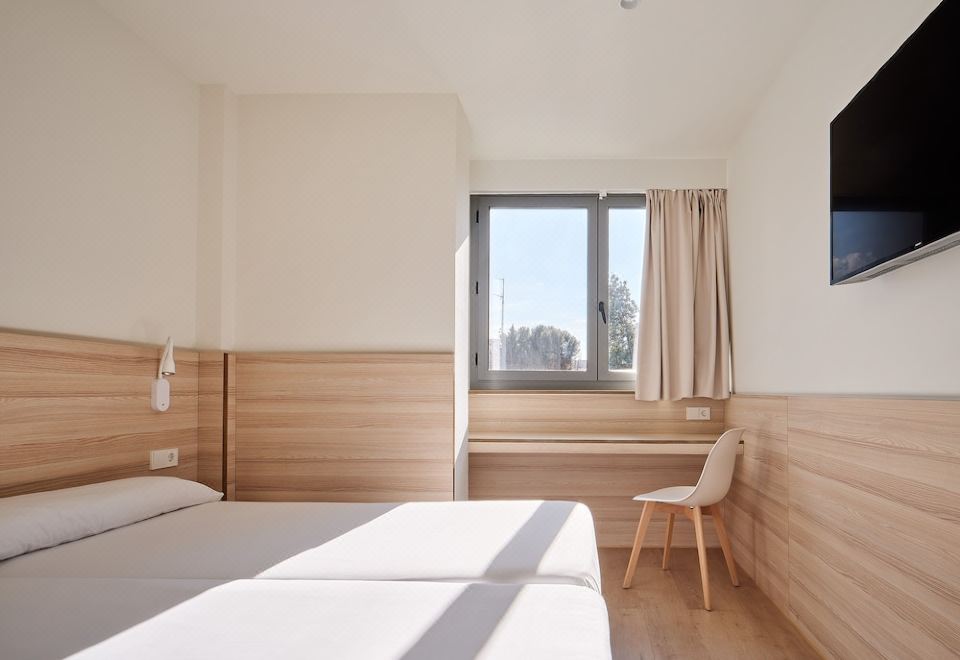 호스탈 라미 사진