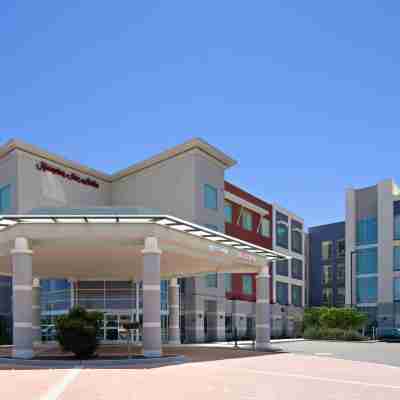Hampton Inn & Suites - Gilroy, CA Hotel Exterior