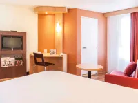 Ibis Poitiers Centre Hotels in Poitiers