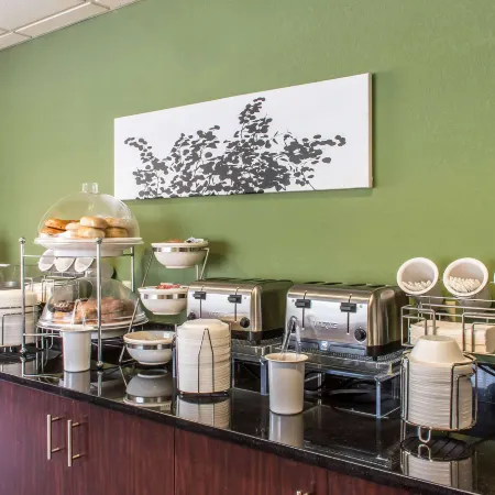 Sleep Inn & Suites of Lancaster County