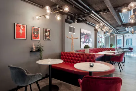 Radisson Red Aarhus Отели рядом с достопримечательностью «DoKK1»