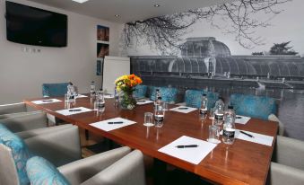 Seraphine Hammersmith Hotel