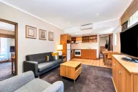 Comfort Inn & Suites Sombrero Hotels in Kilburn