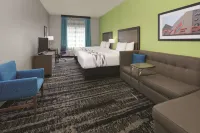 La Quinta Inn & Suites by Wyndham Tyler South Hotels in Tyler