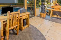 Days Inn by Wyndham Black Bear Hotels in Salem