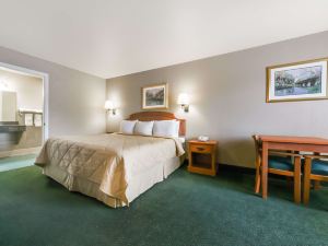 Days Inn by Wyndham Granbury