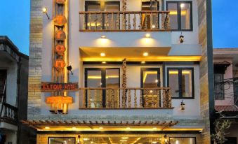 La An Old Town Hotel