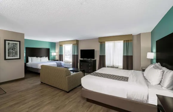 萊巴嫩拉昆塔温德姆套房酒店