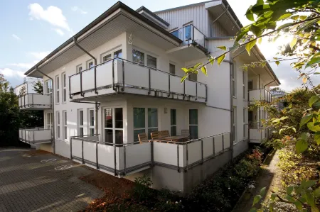 Villa Maria, Ferienwohnung 5 Отели в г. Бинц