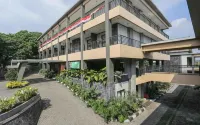 Grand Hani Hotel Hotels near Farmhouse Susu Lembang