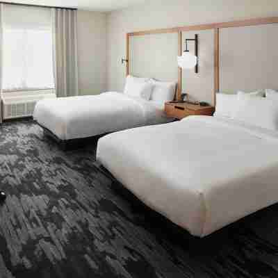 Fairfield Inn & Suites Stony Creek Rooms