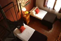 Hostería Lunahuana Hotel a El Mollar