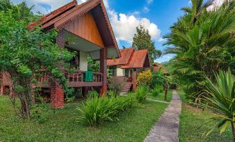 Khao Sok Riverfront Resort