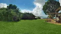Bungalows on the Bay Usvi