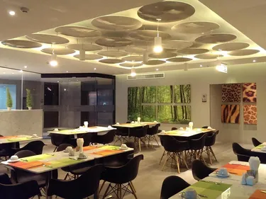 รูปภาพของโรงแรมซีซั่นไฟว์