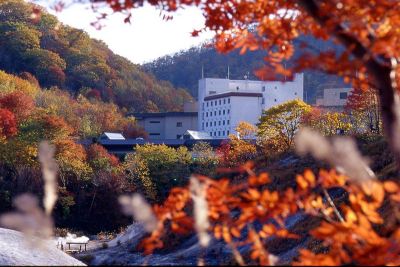 施設外観 第一滝本館の写真