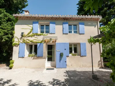 La Maisonnette Hotels near Art Atelier Peinture D'Angelo