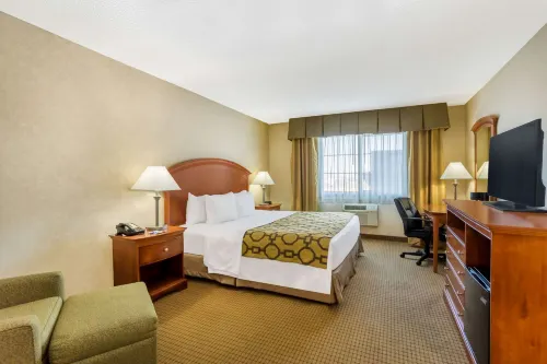 Baymont by Wyndham Fort Morgan - 2-Star