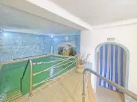 弗蘭茨別墅飯店 巴拉諾迪斯基亞住宿飯店