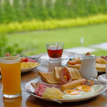 The Breeze Lipe Resort