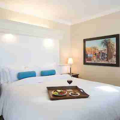 Beach House Hotel at Hermosa Beach Rooms