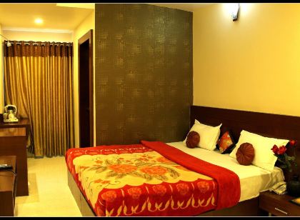 Hotel Shri Khedapati International,Dewas