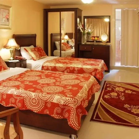 Jardaneh Hotel