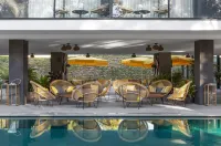 Lavida Hotel at Camiral, a Quinta do Lago Resort - Pool