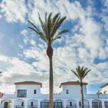 Broncemar Beach Suites Hotel Exterior