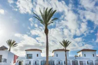 Broncemar Beach Suites Hotels in der Nähe von The Lord Nelson Bar