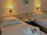 Hotel A&M Barsinghausen / Bad Nenndorf Hotels in Barsinghausen