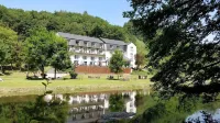 Cocoon Hotel Belair Hotels near Centre Culturel LAREI