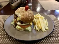 Aerotropolis Guest Lodge Hotel di Kempton Park