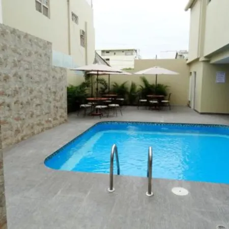Hotel Marvento Suites