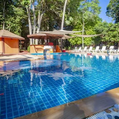 Lanta Pearl Beach Resort Hotels near Ko Lanta