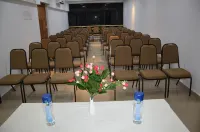 Boshan Hotels - parking