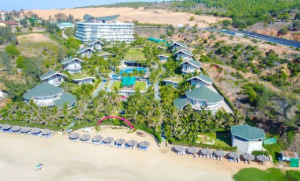 Sandunes Beach Resort & Spa