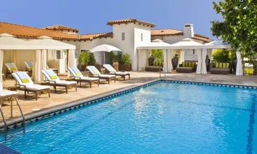 Sunset Marquis Hotel